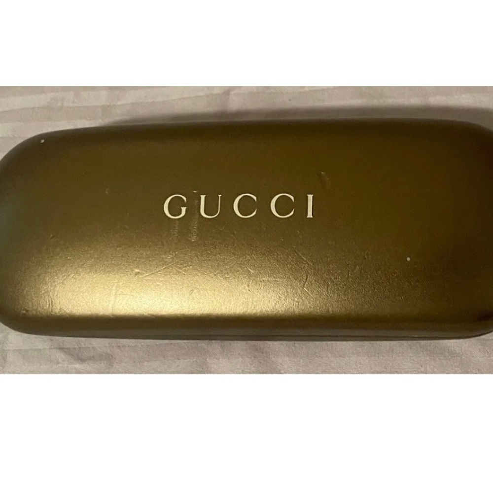 WOMEN’S GUCCI HORSEBIT FRAMES.